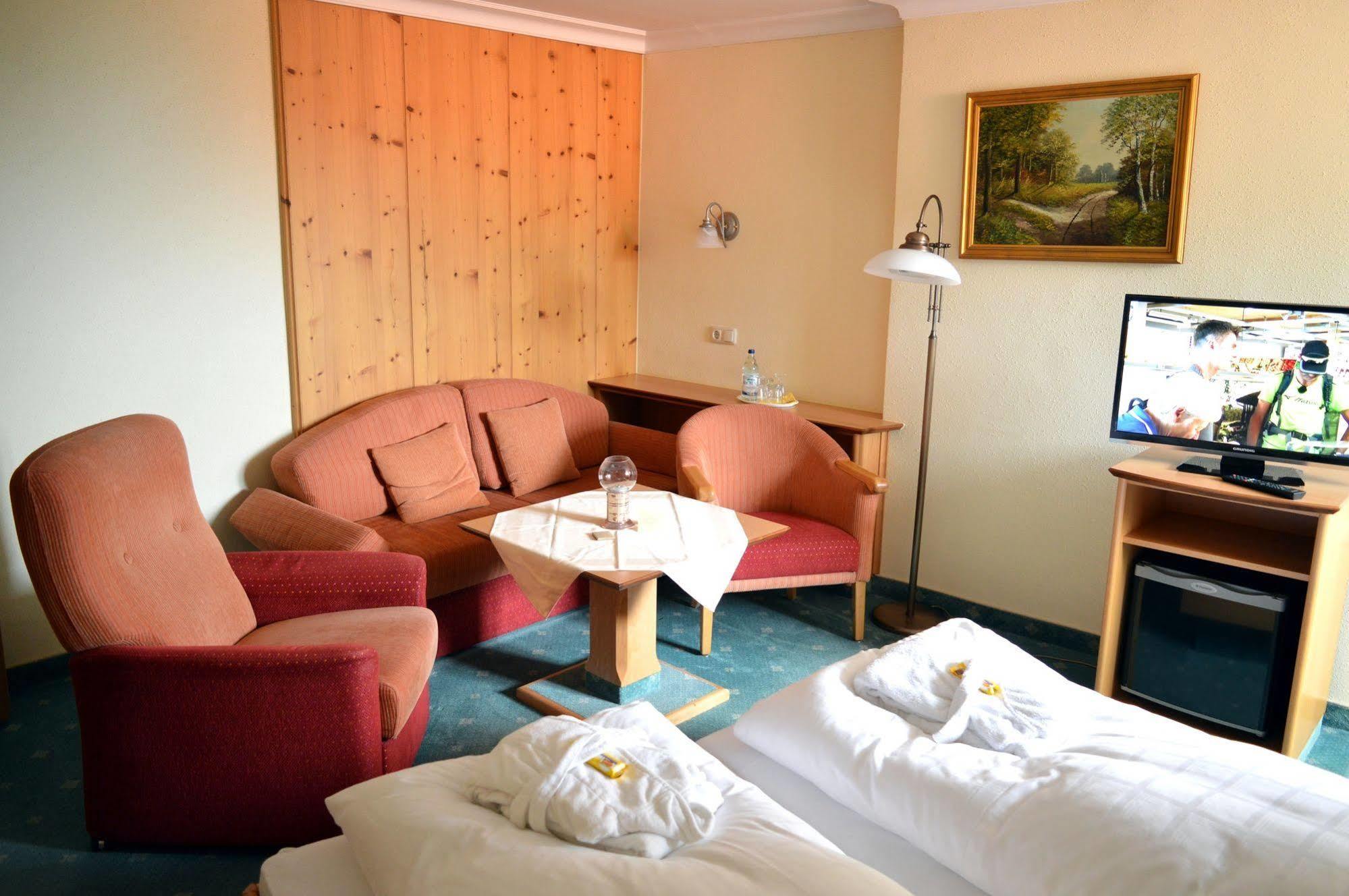 Wellness- Und Vitalhotel Boehmhof ボーデンマイス エクステリア 写真